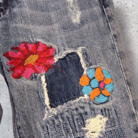 Vintage Miss Me Bohemian Embroidered Flower Patch Flare Jeans Womens 27x33 Blue - Picture 8 of 12
